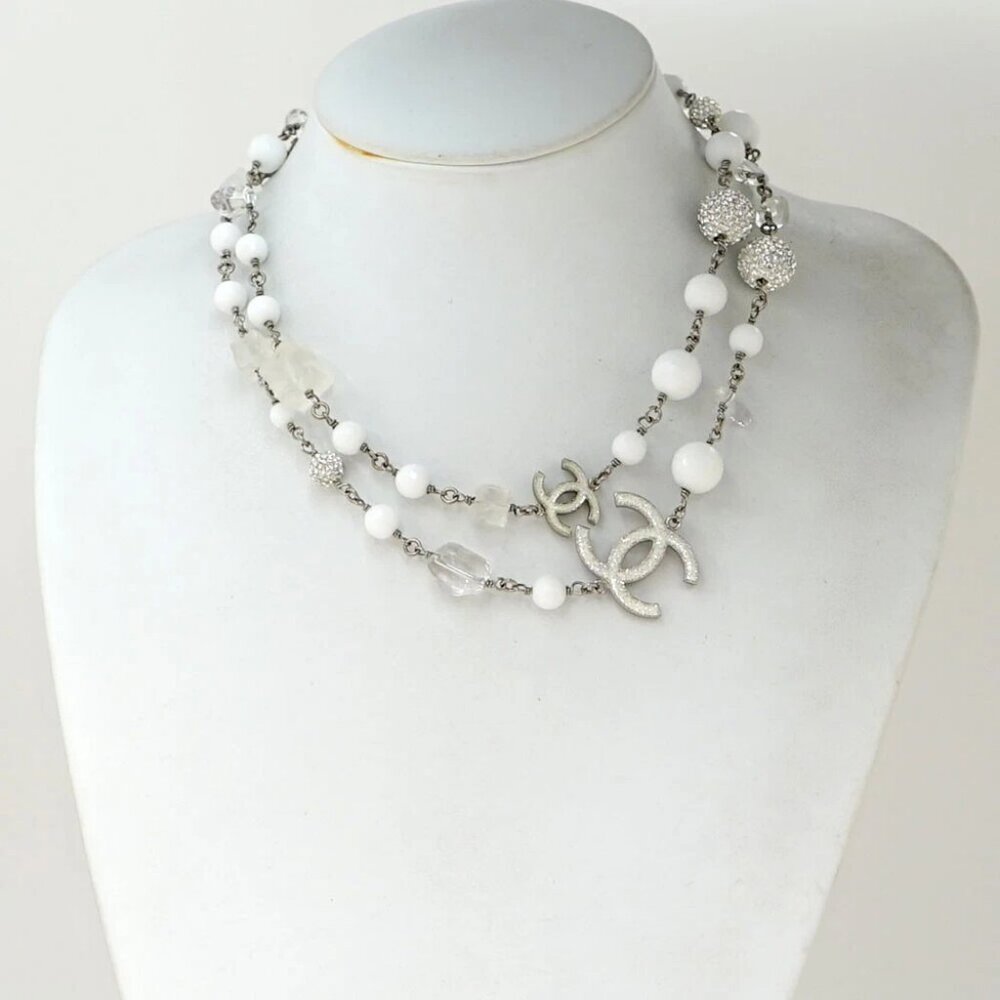 CHANEL CC Logos White Stone Gripoix Cube Necklace 36" Silver Tone B10A Auth - Picture 2 of 7